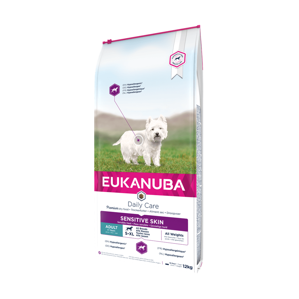 EUKANUBA Daily Care doogvoer (brokjes) voor volwassen honden met een gevoelige huid 12 kg